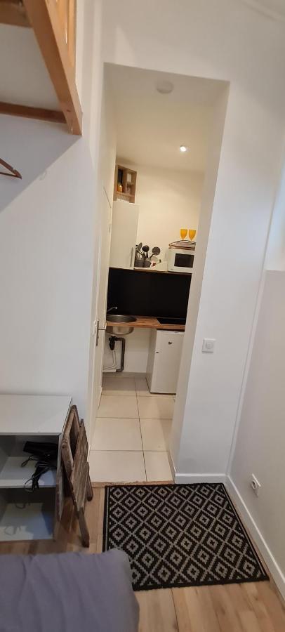 Cosy Studio In Montmartre パリ エクステリア 写真